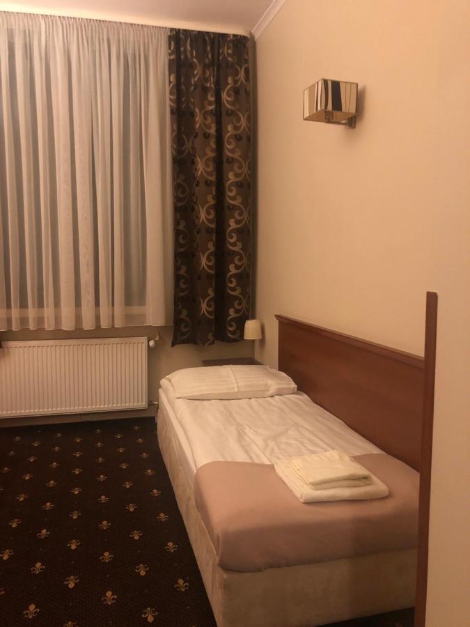 Restauracja Noclegi Ruczaj Nowy Targ Bagian luar foto
